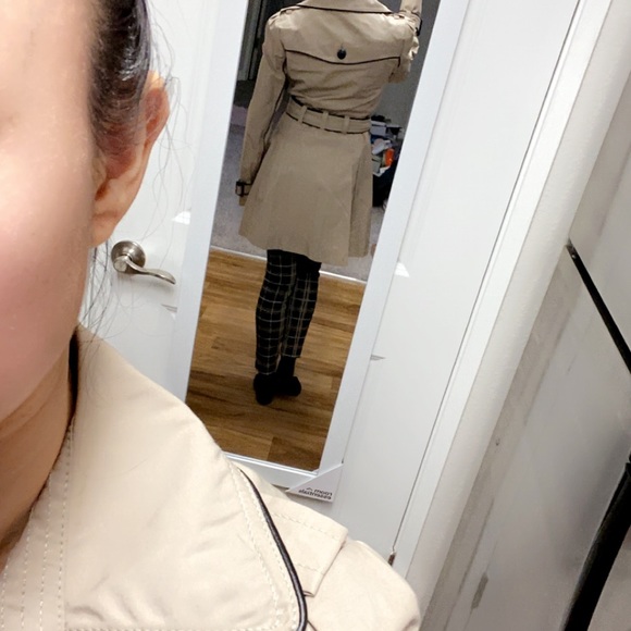 NWOT EXPRESS TAN/BLACK LEATHER TRIM TRENCH COAT! - Picture 3 of 6